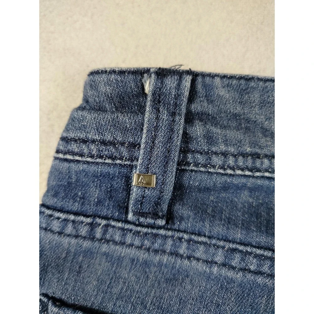 Volcom Vorta Jeans Mens 32 Blue Slim Fit Straight Denim Skater Grunge Skatelife